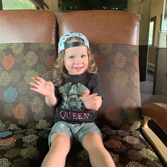 MONDAY 10:15 AM EST POP UP LIVE SHOW! Like & follow my live show listing! - Picture 16 of 17